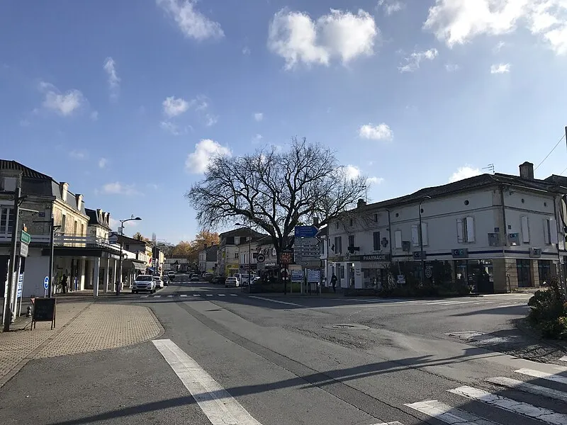 Installation borne de recharge véhicule électrique Dordogne